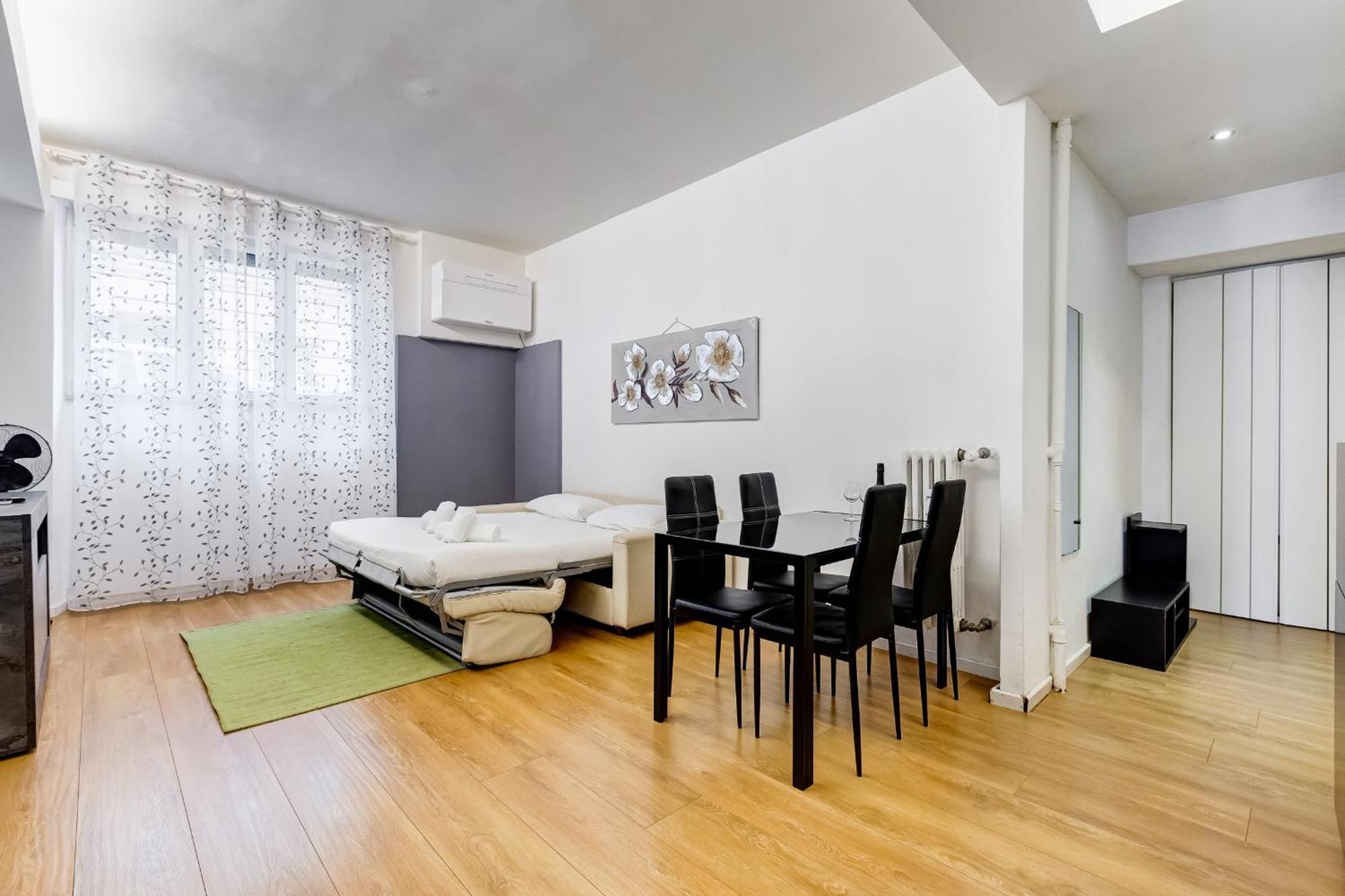 רומא Vivilo Collection - Statonia Design Apartment מראה חיצוני תמונה