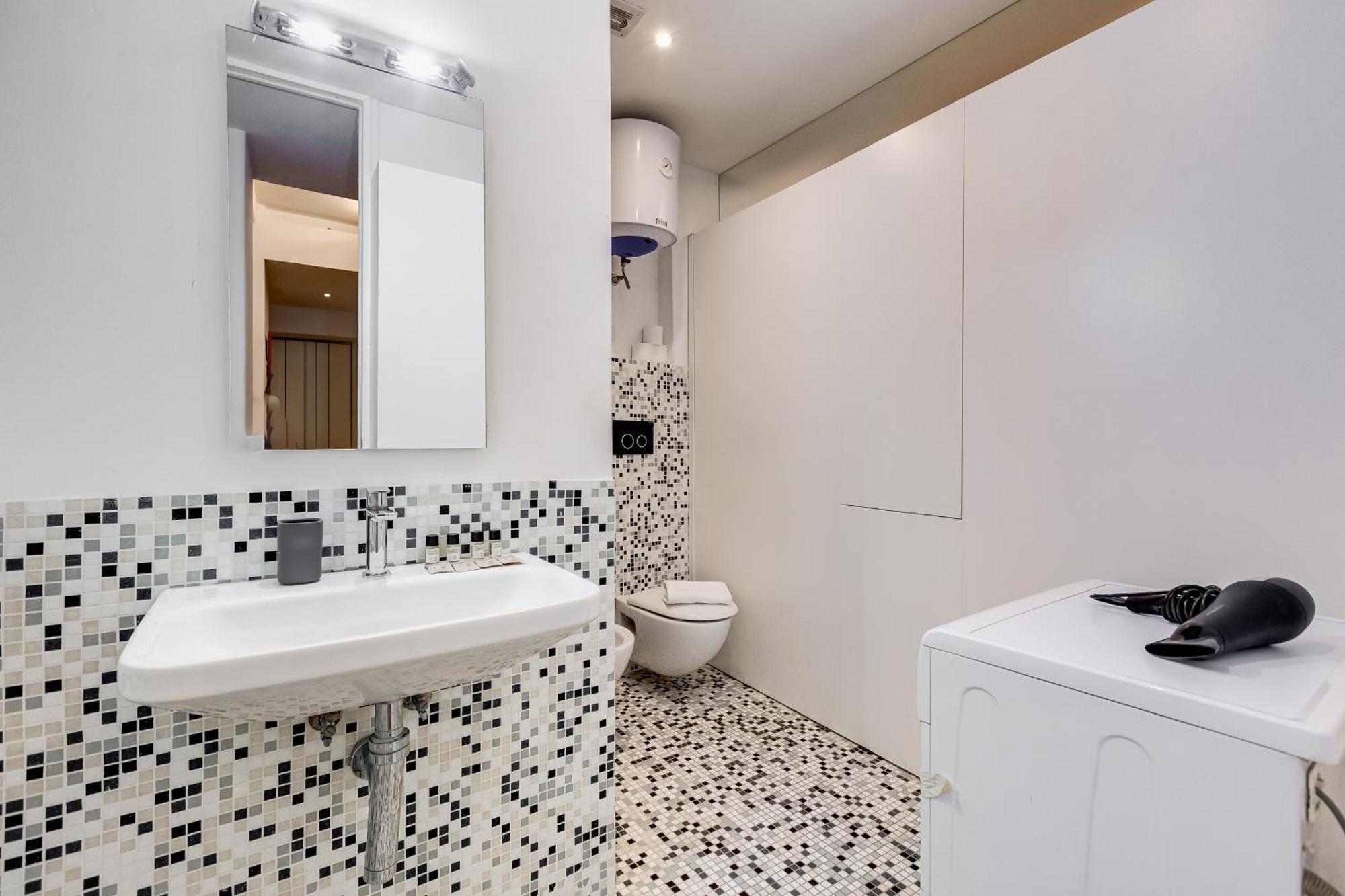 רומא Vivilo Collection - Statonia Design Apartment מראה חיצוני תמונה