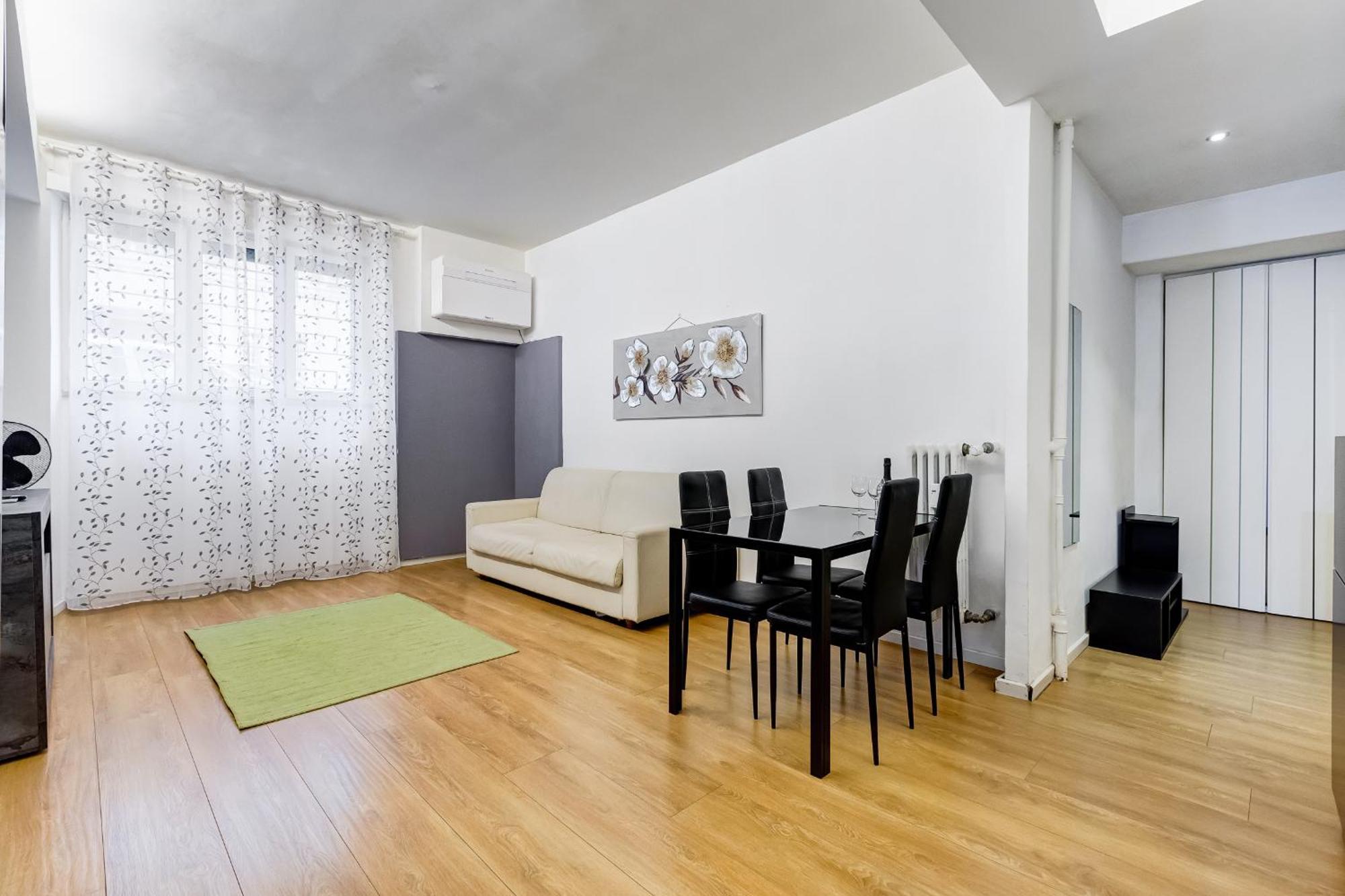רומא Vivilo Collection - Statonia Design Apartment מראה חיצוני תמונה