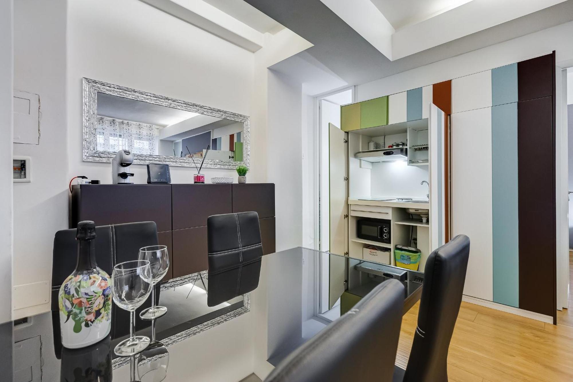 רומא Vivilo Collection - Statonia Design Apartment מראה חיצוני תמונה